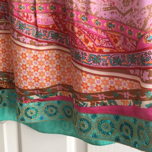 Gorgeous Dress! - Picture 4 of 5